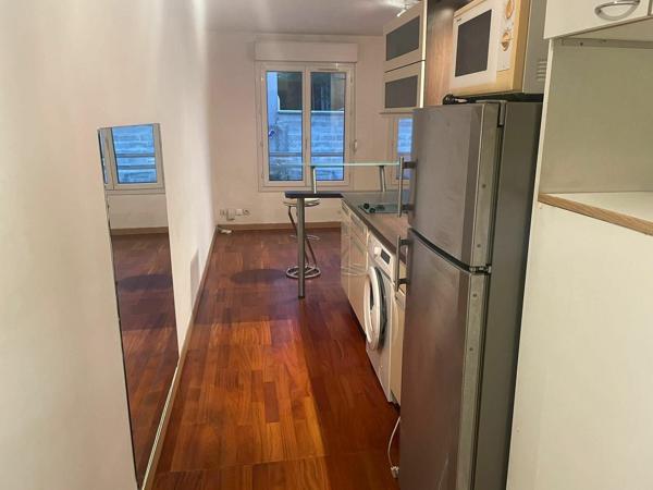 Appartement à louer    1 pièce • 26,53 m2 Émerainville