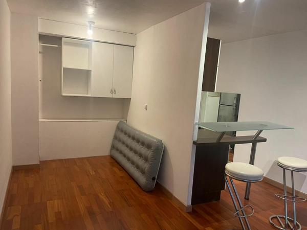 Appartement à louer    1 pièce • 26,53 m2 Émerainville