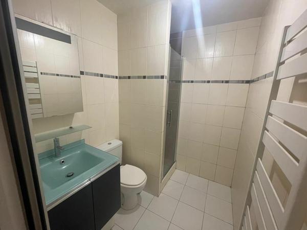 Appartement à louer    1 pièce • 26,53 m2 Émerainville