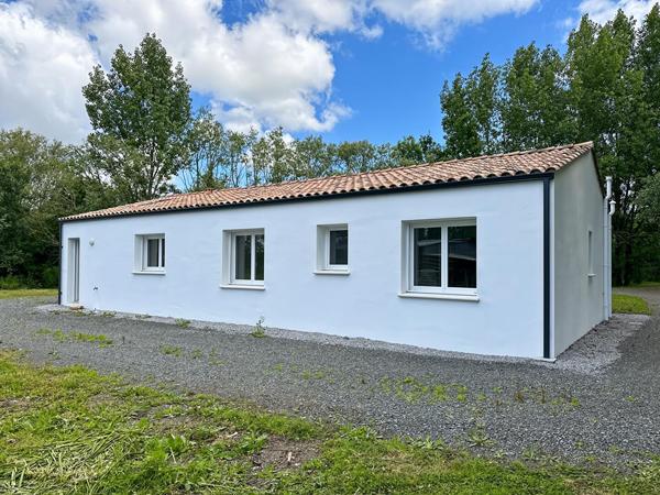 Maison neuve 100m² RE2020 + hangar de 100m² - Au calme du marais !