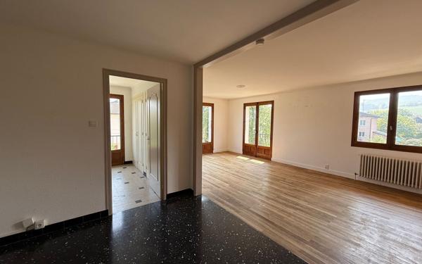 Appartement à vendre    4 pièces • 102,53 m2 Rumilly