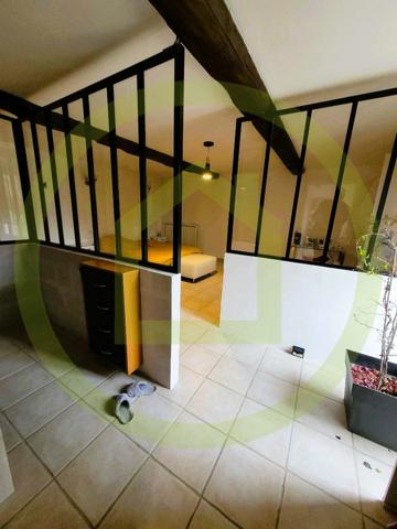 Maison à SAINT BONNET SUR GIRONDE (17150)