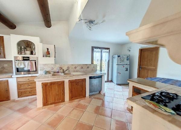 Maison à vendre    7 pièces •  Niozelles