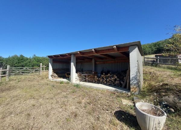 Maison à vendre    7 pièces •  Niozelles