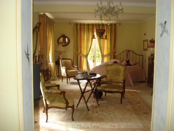 MAISON DE CHARME SUR TERRAIN DE 14000 M2