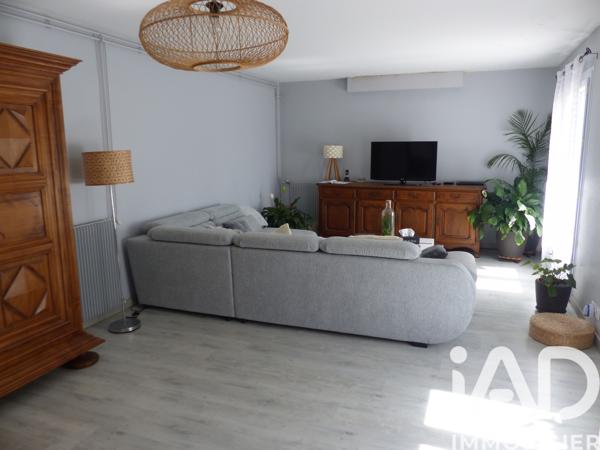 Maison à vendre 7 pièces 172 m² Saint-Pierre-du-Mont