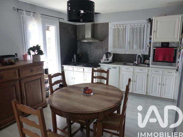 Maison à vendre 7 pièces 172 m² Saint-Pierre-du-Mont
