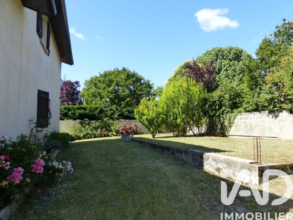 Maison à vendre 7 pièces 172 m² Saint-Pierre-du-Mont