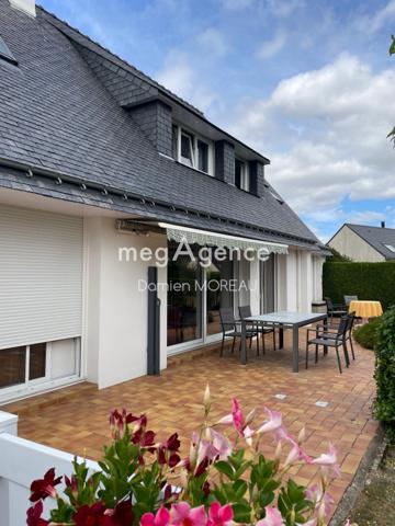 Maison à PLUNERET, 56400 - 7 pièces 128m²