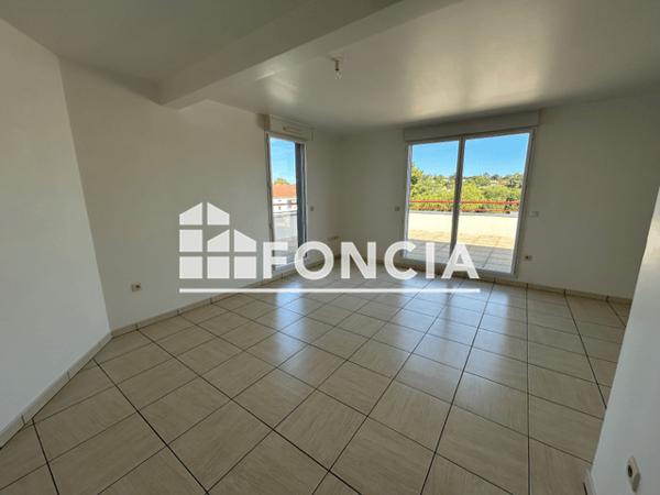 Location Appartement 2 pièces 56.6 m² - Résidence la Comète La Roche Sur Yon 85000