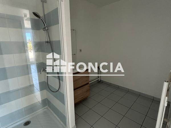 Location Appartement 2 pièces 56.6 m² - Résidence la Comète La Roche Sur Yon 85000