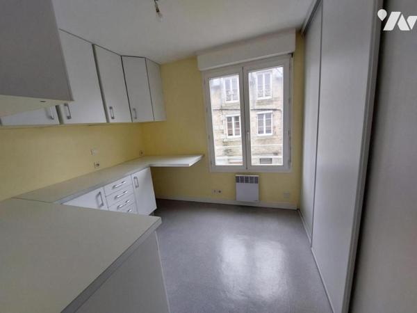 APPARTEMENT/LOCAL PROFESSIONNEL