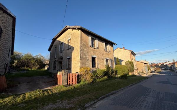 Maison à vendre    4 pièces •  Villotte-devant-Louppy