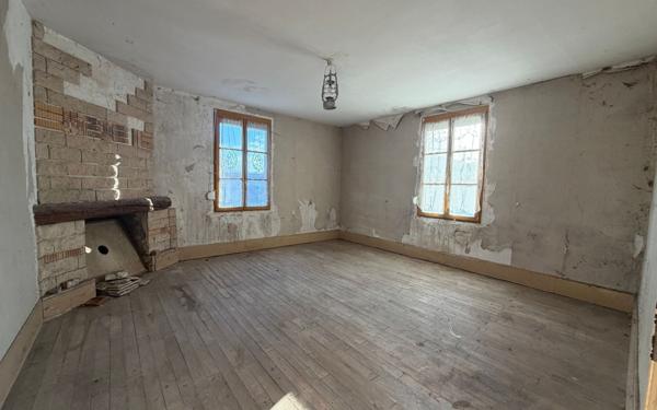 Maison à vendre    4 pièces •  Villotte-devant-Louppy