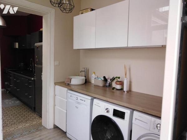 VALENCIENNES SECTEUR PRISE MAISON DE VILLE MITOYENNE AVEC GARAGE