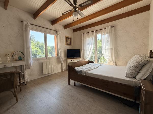 Maison
         5 pièces
        - 130 m² Exclusivité 480 000 € *