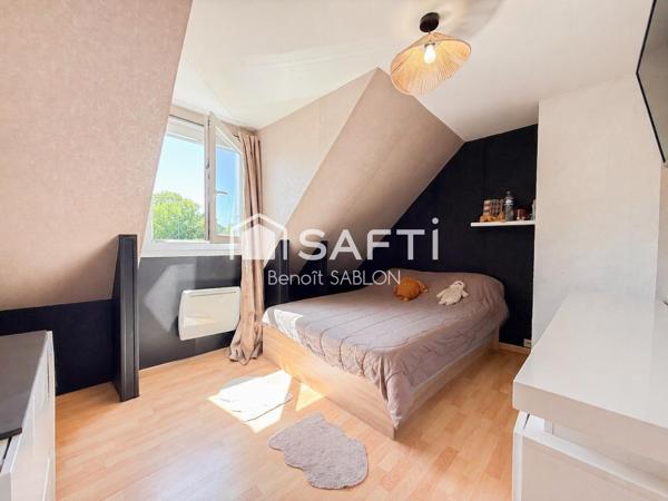 Maison 150m², grand séjour, 4 chambres et sous-sol
