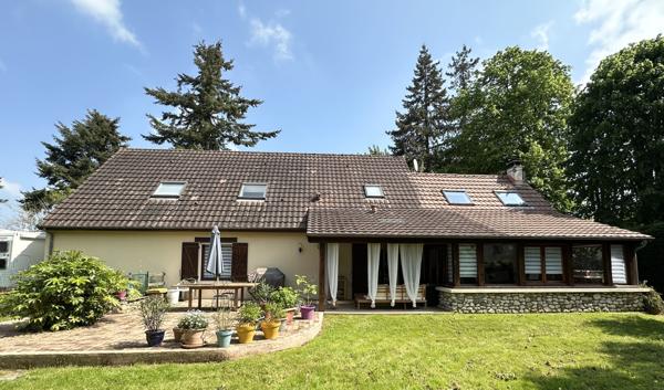 Maison 7 pièces - 200 m²