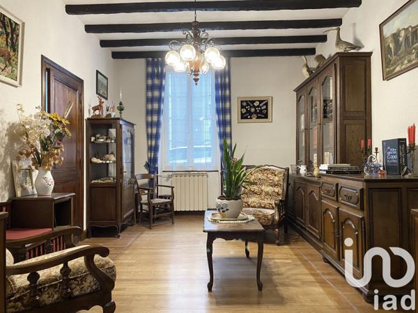 Maison à vendre 7 pièces 141 m² Saint-Même-les-Carrières