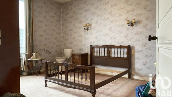 Maison à vendre 7 pièces 141 m² Saint-Même-les-Carrières