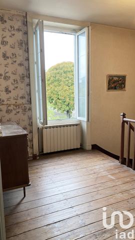 Maison à vendre 7 pièces 141 m² Saint-Même-les-Carrières