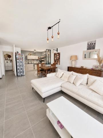 Maison à vendre 4 pièces  ()