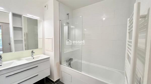 Location Appartement 3 pièces 66 m² - Rueil-malmaison 92500