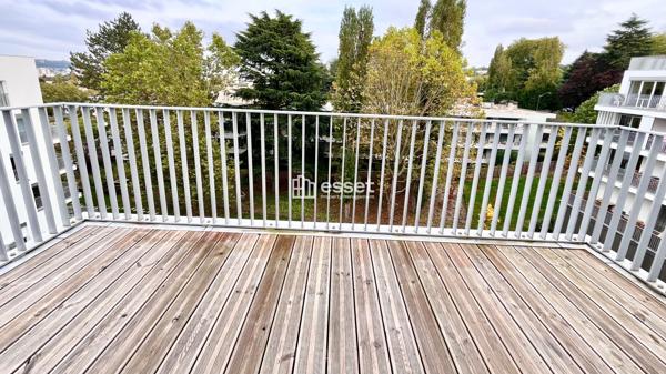 Location Appartement 3 pièces 66 m² - Rueil-malmaison 92500