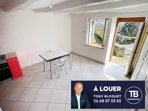 Saint-Marcel-Bel-Accueil (38080) ST MARCEL BEL ACCUEIL - MAISON DE VILLAGE