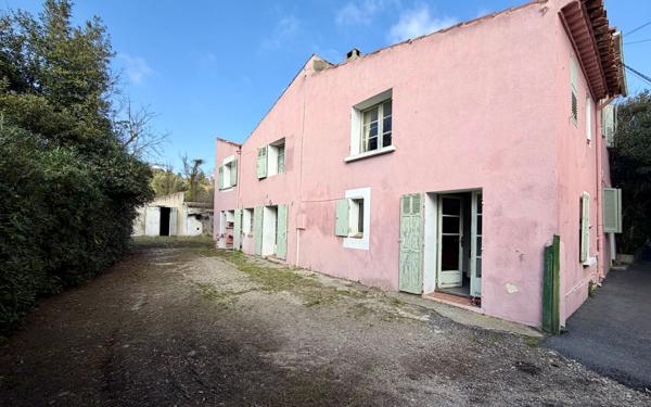 Maison à vendre    5 pièces •  Six-Fours-les-Plages