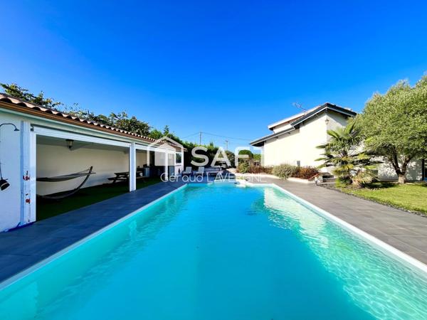 Superbe maison rénovée avec piscine et dépendance