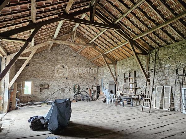 Corps de ferme de 100 m²