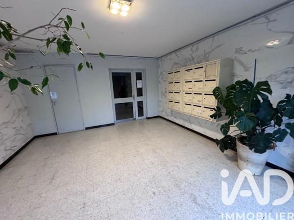 Appartement à vendre 4 pièces 66 m² Marseille 14