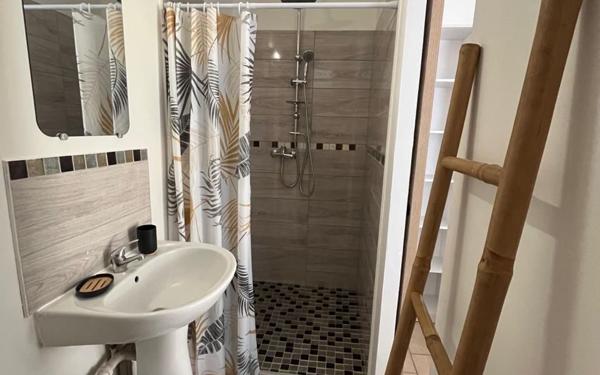 Appartement à louer    1 pièce • 20,97 m2 Saint-Claude