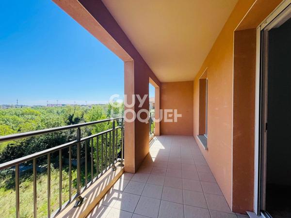 T2 lumineux avec terrasse: Idéal 1er achat ou investissement