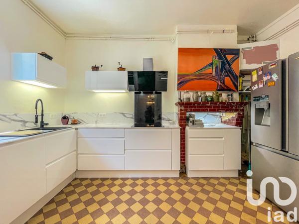 Maison à vendre 10 pièces 260 m² Volvic