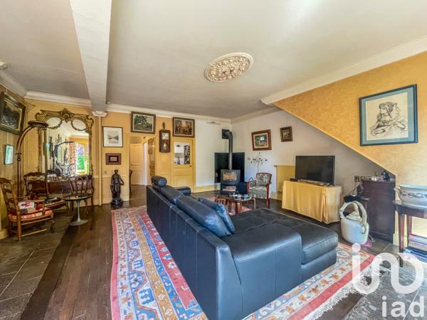 Maison à vendre 10 pièces 260 m² Volvic