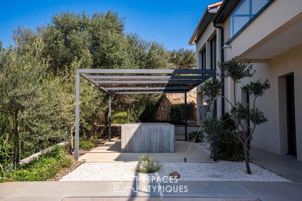 Villa contemporaine d’exception aux portes de Thuir avec vue sur le Canigou