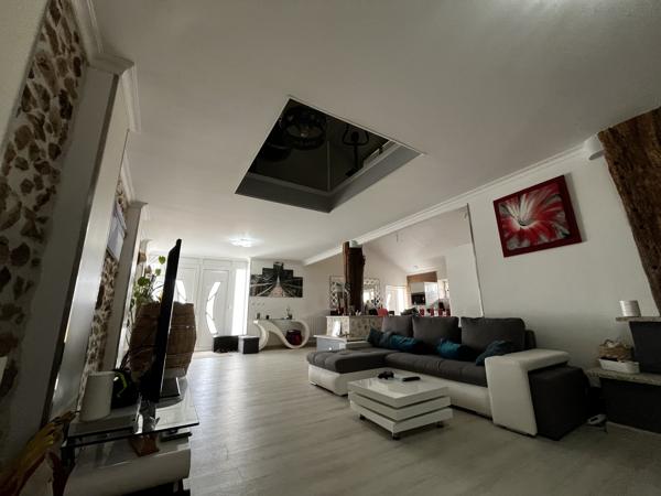 Maison familiale entièrement rénovée – Prestations de qualité, grands volumes et dépendances Détails des diagnostics énergétiques