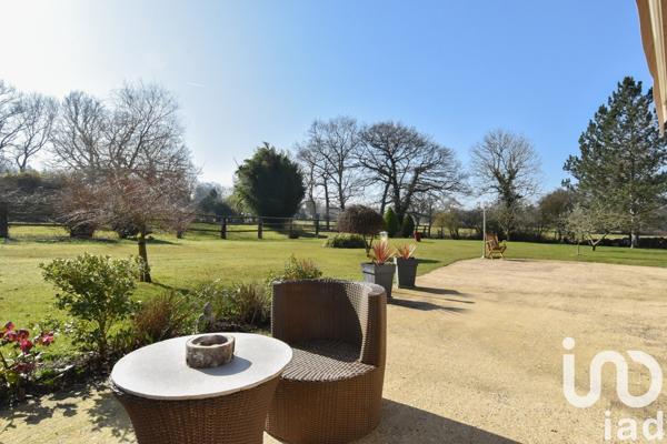 Maison 5 pièces de 145 m² à Blonville-sur-Mer (14910)