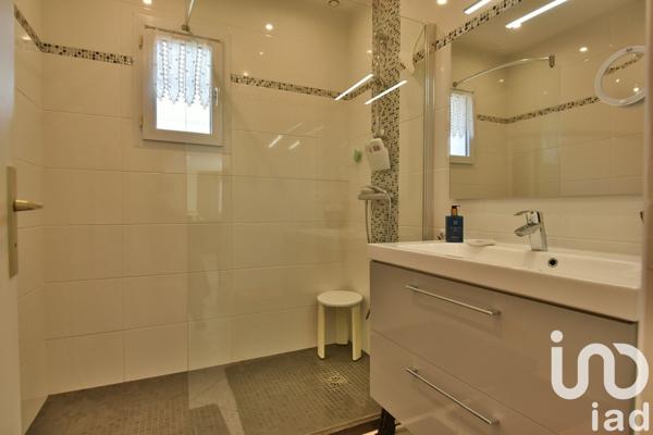 Maison 5 pièces de 145 m² à Blonville-sur-Mer (14910)