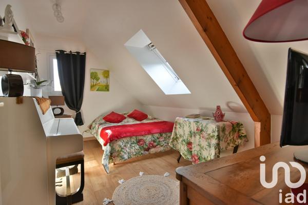 Maison 5 pièces de 145 m² à Blonville-sur-Mer (14910)