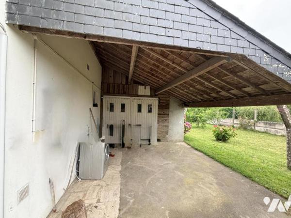 Maison d'habitation T.6 construite sur 2 niveaux