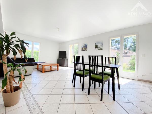 Saint-Genis-Pouilly (01630) Maison 5 Pièces 180 m2