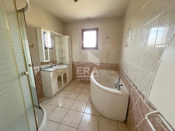 Maison Arc Les Gray 5 pièce(s) 92 m2