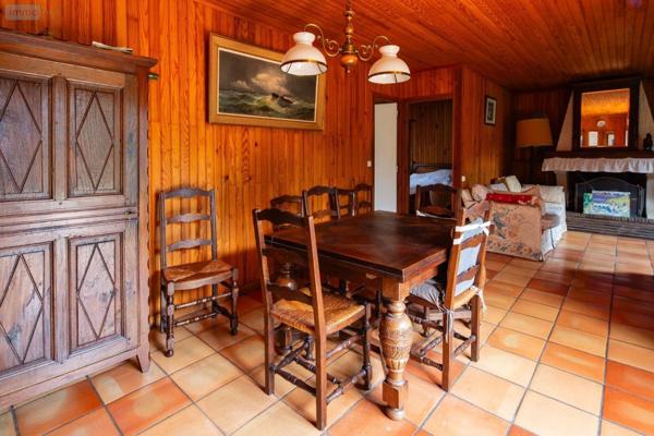 Maison à vendre à Lège-Cap-Ferret en Gironde (33950), ref : 015/778   
L'Herbe