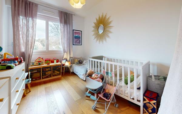 Appartement à vendre    3 pièces • 74 m2 Lyon 5