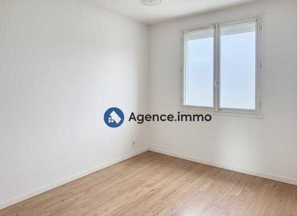 À vendre - Maison mitoyenne 1 côté, 4 pièces située à Tours (37100)