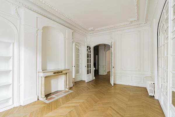 Appartement Paris 8 e - PARC MONCEAU