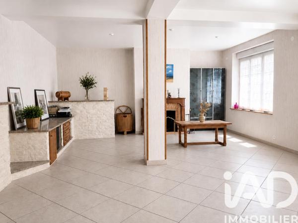 Maison à vendre 5 pièces 144 m² Maisons